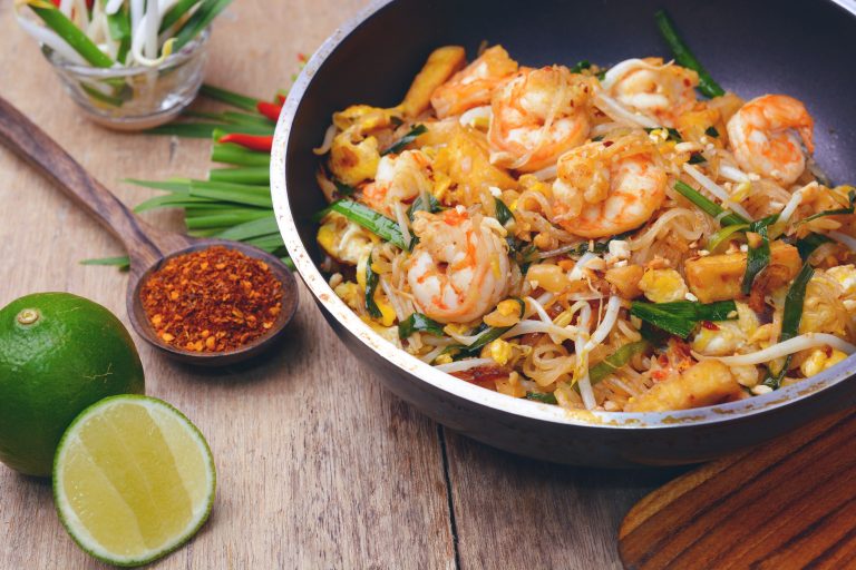 Take away Tuusula: 7 vinkkiä, joilla thaimaalainen ruoka säilyy herkullisena myös kotona